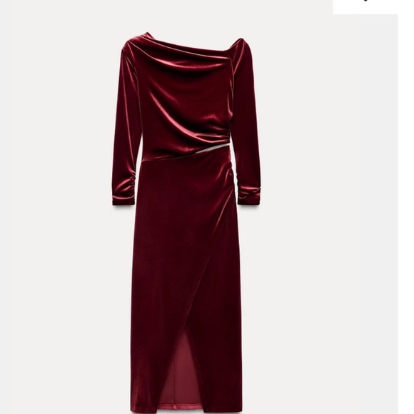 ZARA NWT 🎄holiday season VELVET  DRESS SIZE XS
🚨FIRM PRICE NO DISCOUNT - Picture 6 of 16